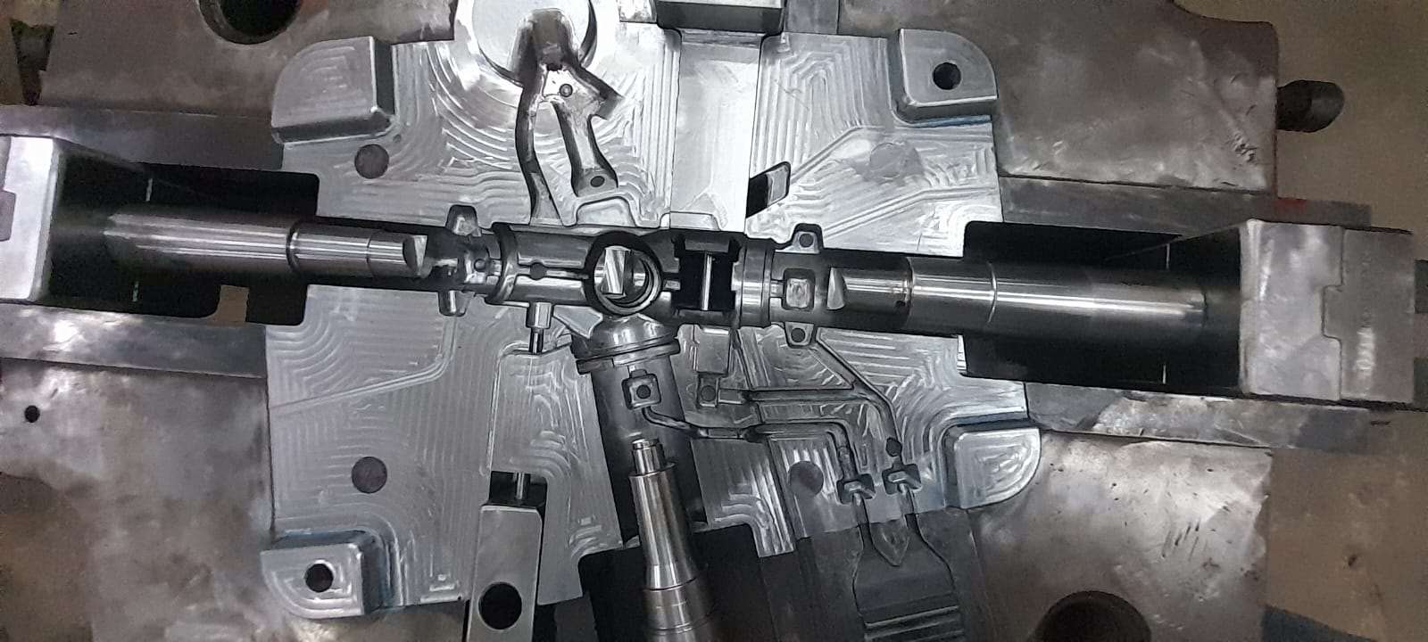 BA EPS Rack Housing