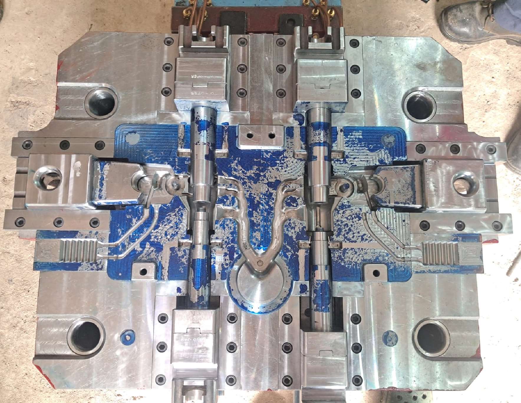 BA Mounting Bracket LHD